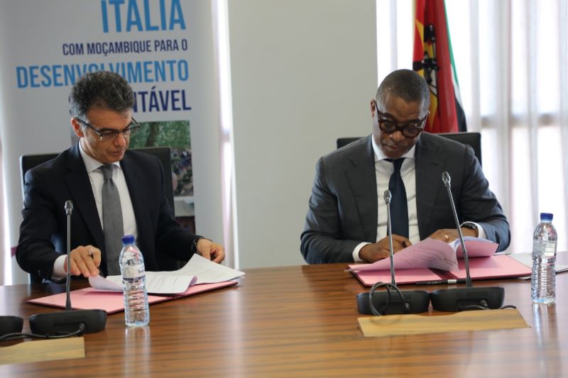 assinatura italia 1